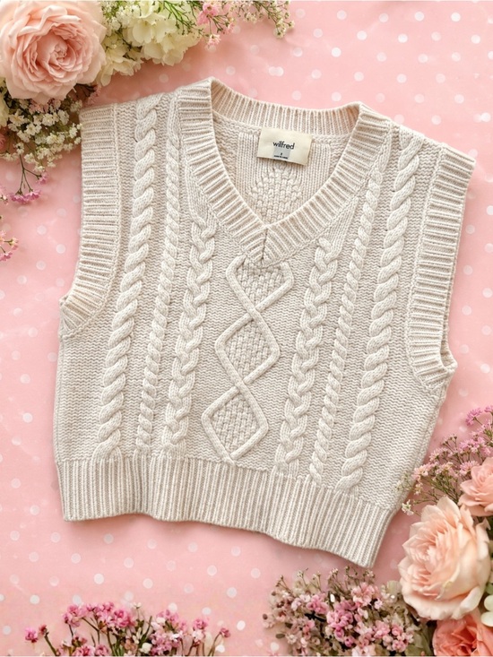 Aritzia Sweaters - Aritzia Wilfred Alps Cable Knit Sweater Vest Size S White Merino Wool Cotton